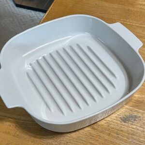 Corning ware White Ceramic Grill Pan M-10-GR-B
